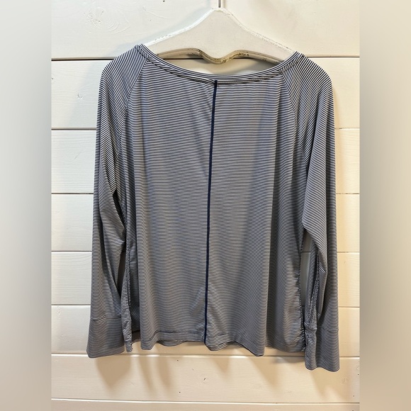 GAPFIT BREATHE – Navy & White Striped Long Sleeve Top (Size XL) - Picture 5 of 8